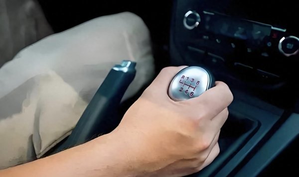 大资本 手动挡操作起来那么麻烦，为啥还是有很多人买？